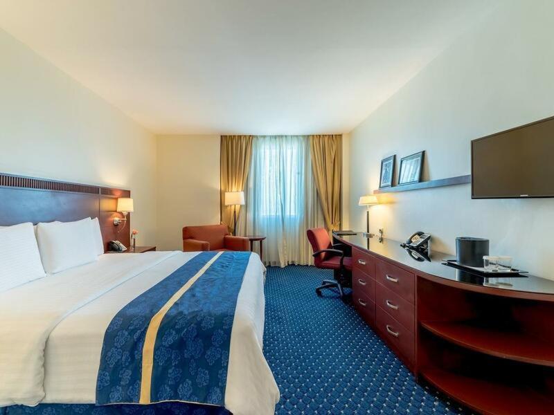 Hodelpa Garden Court Hotel Santiago De Los Caballeros Bagian luar foto